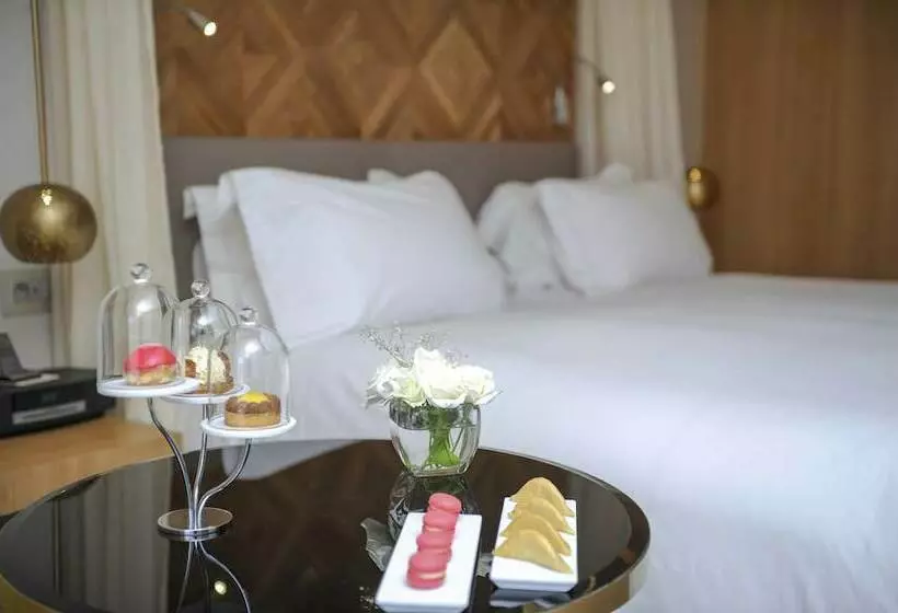 اتاق لوکس با چشم‌انداز, Sofitel Marrakech Palais Impérial & Spa