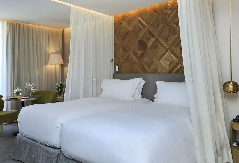 اتاق لوکس با چشم‌انداز, Sofitel Marrakech Palais Impérial & Spa