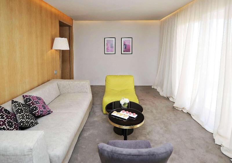 سوئیت جونیور با تخت بزرگ, Sofitel Marrakech Palais Impérial & Spa