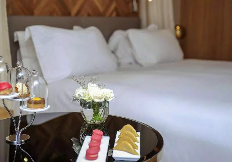 سوئیت جونیور با تخت بزرگ, Sofitel Marrakech Palais Impérial & Spa