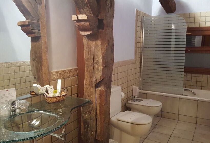 スタンダードルーム, Usategieta