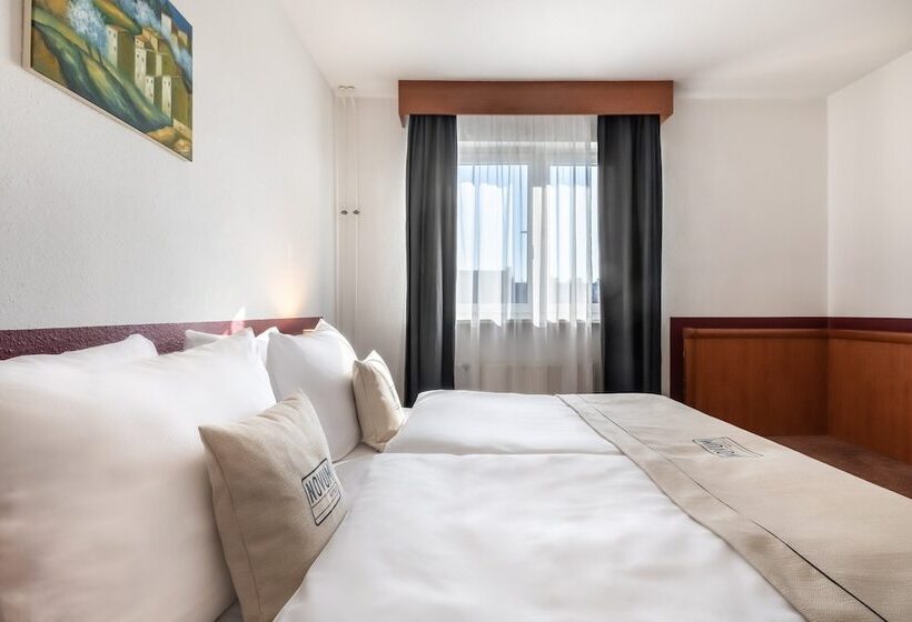 Quarto Estandar, Aldea Berlin Centrum