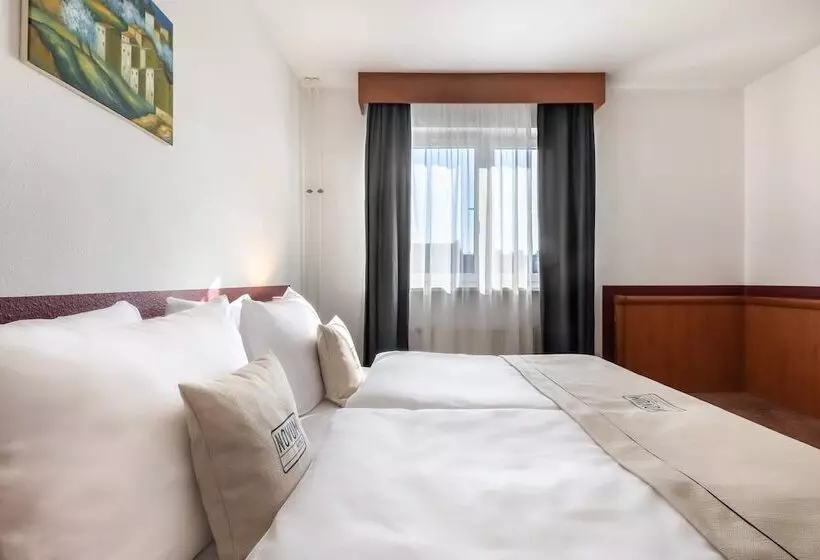 Quarto Estandar, Aldea Berlin Centrum
