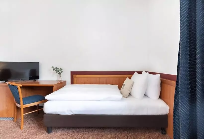 Quarto Triplo Estandar, Aldea Berlin Centrum