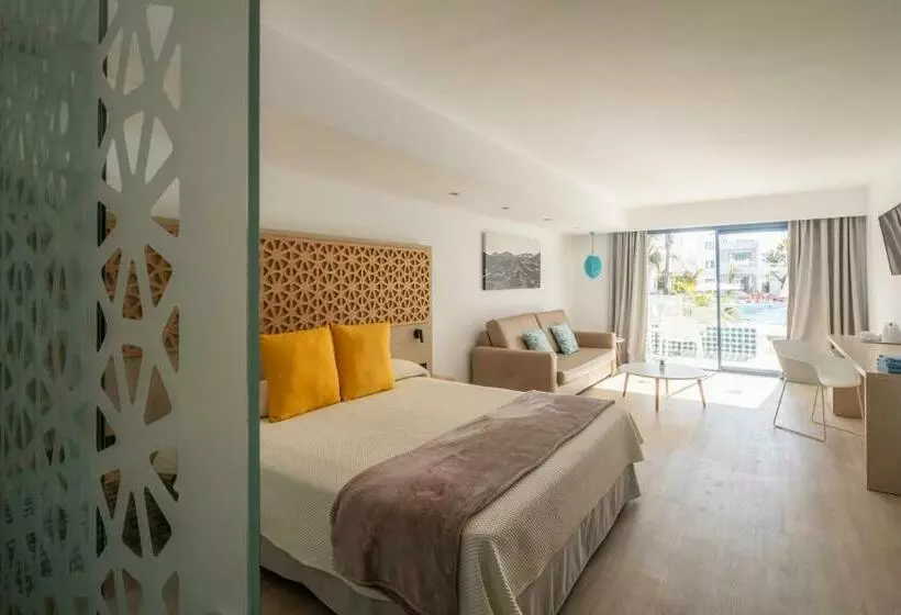 سوییت جونیور, Oasis Lanz Beach Mate