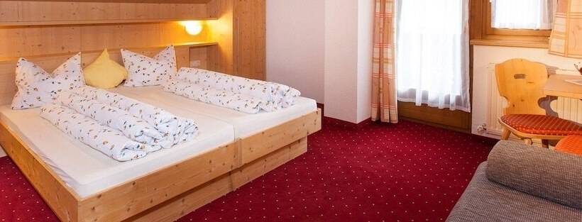 マウンテンビュースタンダードルーム, Garni Schönblick