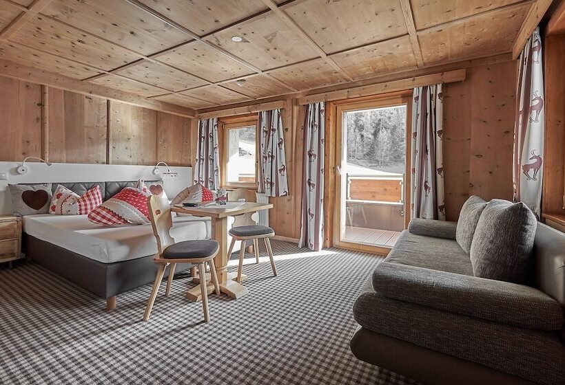 山の見えるスーペリアルーム, Garni Schönblick