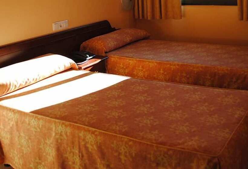 اتاق خانوادگی, Ransol