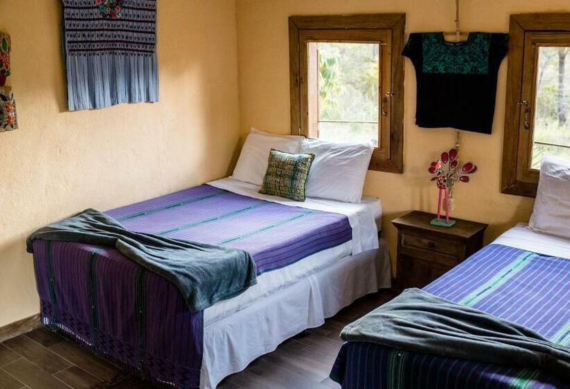 اتاق لوکس, Pine Ridge Lodge