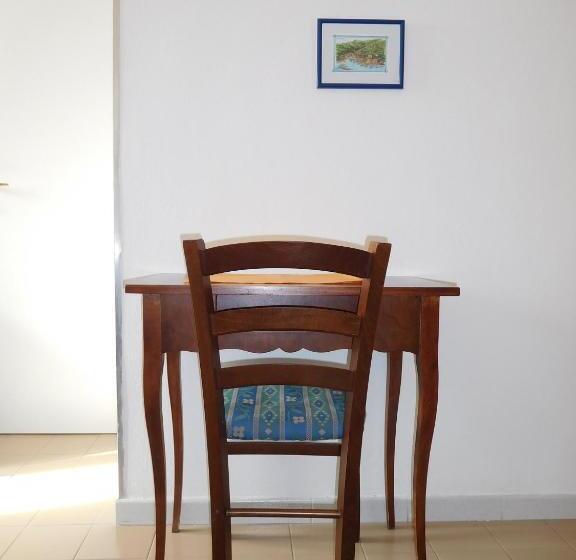 Pokój Deluxe Widok Morze z Balkonem, Baia Delle Favole Affittacamere