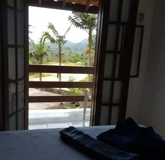バルコニー付スイート, Chalés Carioca Prumirim Ubatuba