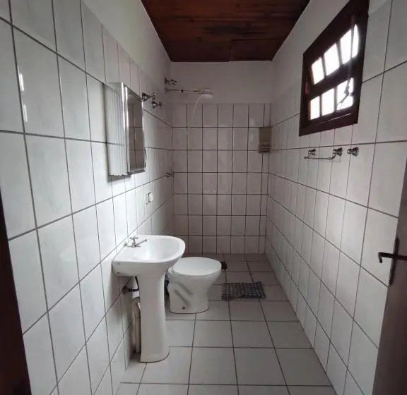 庭の見える１ベッドルームアパートメント, Chalés Carioca Prumirim Ubatuba