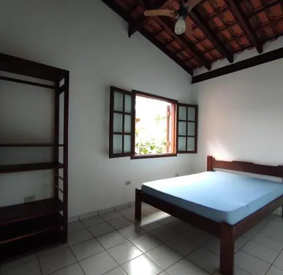 庭の見える１ベッドルームアパートメント, Chalés Carioca Prumirim Ubatuba