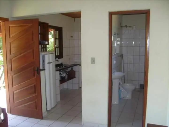 庭の見える１ベッドルームアパートメント, Chalés Carioca Prumirim Ubatuba