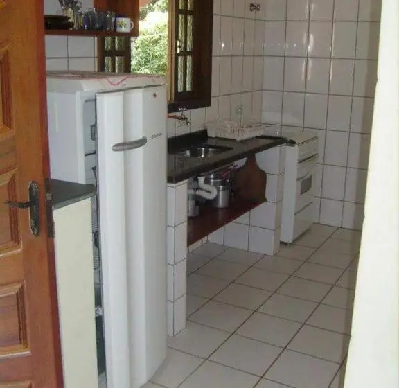 庭の見える１ベッドルームアパートメント, Chalés Carioca Prumirim Ubatuba