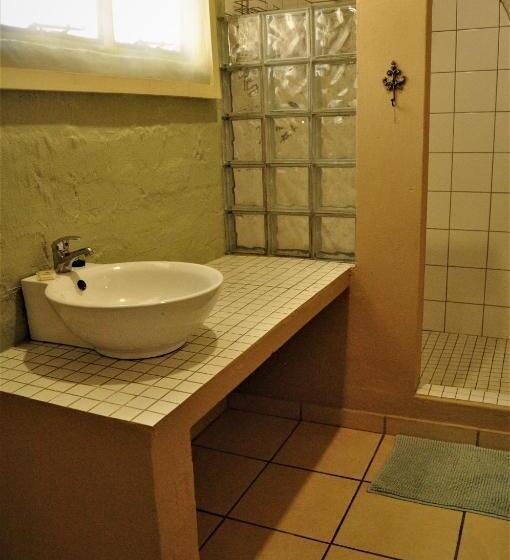 スタンダードルーム, Flamboyant Guesthouse