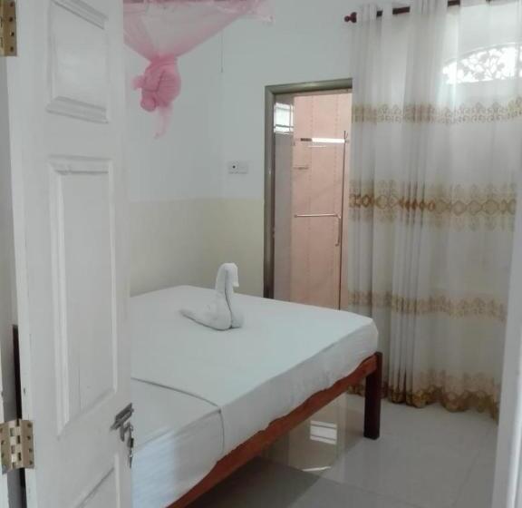 Бунгало Стандарт Вид на Сад, Illamperuma Leisure