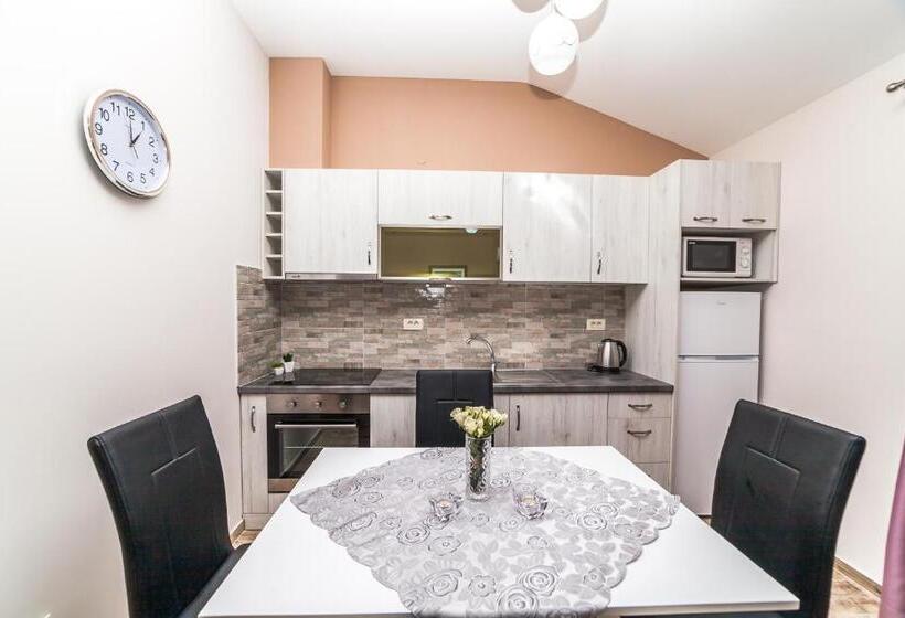 آپارتمان لوکس 1 خوابه, Milara Apartments
