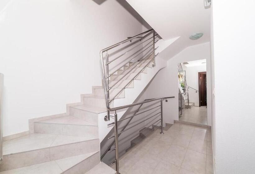 آپارتمان لوکس 1 خوابه, Milara Apartments