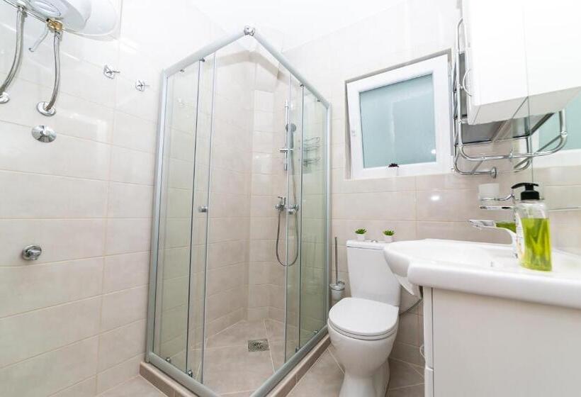 آپارتمان 1 خوابه با تراس, Milara Apartments