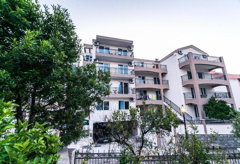 آپارتمان لوکس 1 خوابه, Milara Apartments
