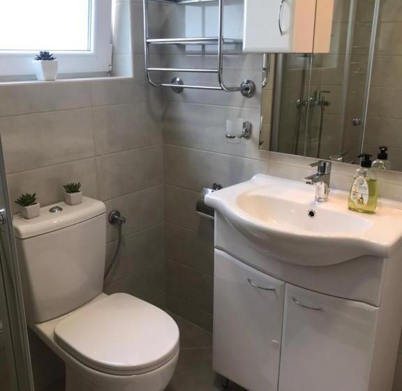 آپارتمان 1 خوابه با تراس, Milara Apartments