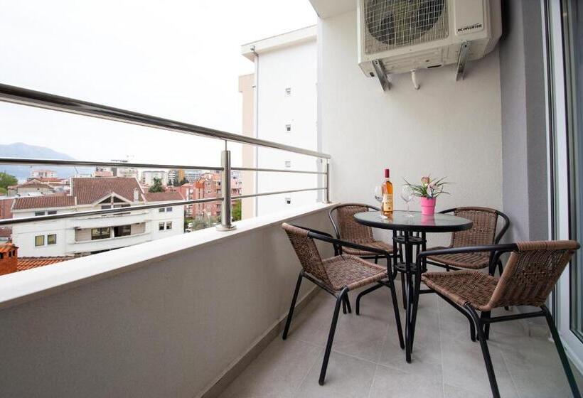 آپارتمان 2 خوابه, Milara Apartments