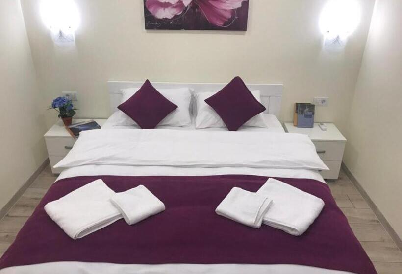 آپارتمان 1 خوابه با تراس, Milara Apartments