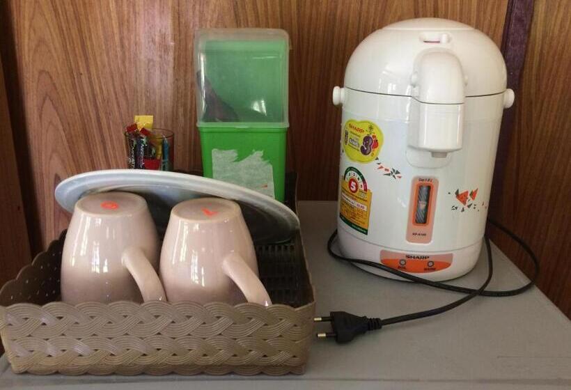 Номер Стандарт Вид на Горы, Namtok Bungalows