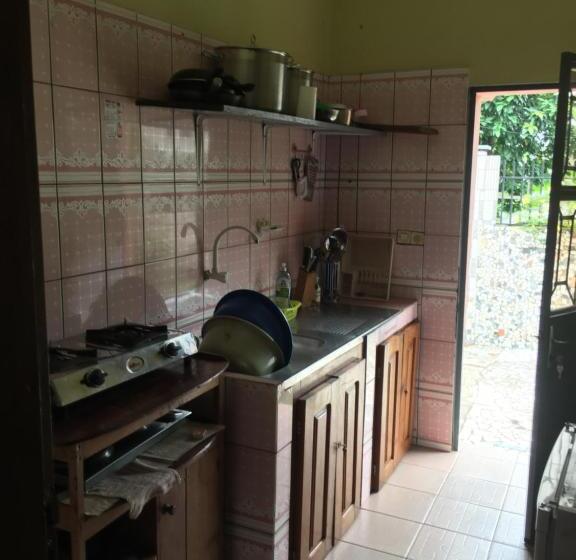 آپارتمان 2 خوابه, Vicky Appartements Palmengarten Douala Maképè Belavie