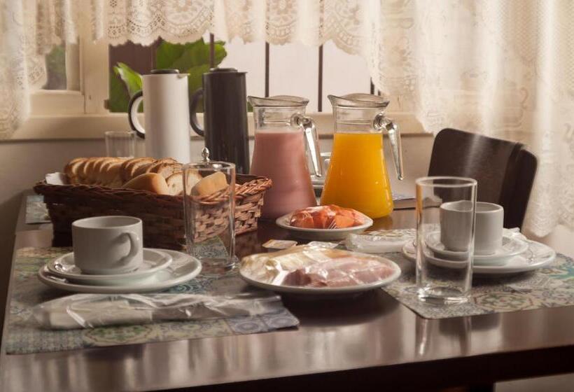 اتاق سوپریور, Pousada Itapeva