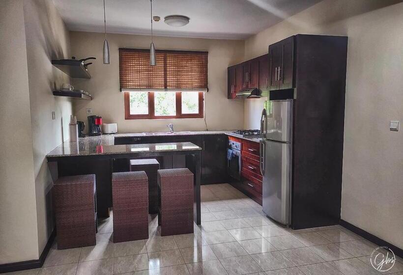 آپارتمان 1 خوابه, Grand Bay Suites