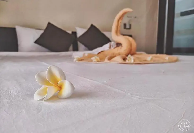 آپارتمان 1 خوابه, Grand Bay Suites