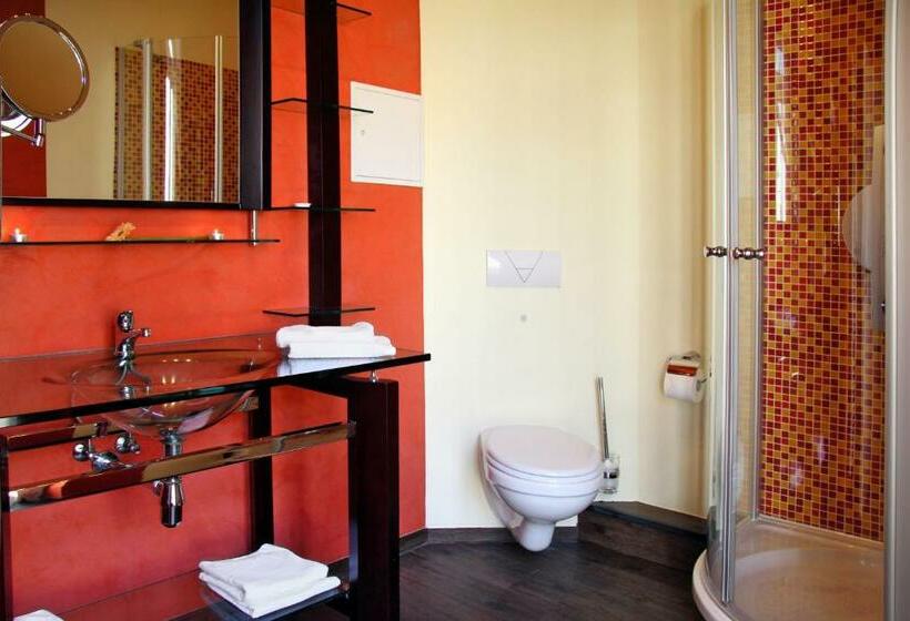 سوئیت کلاسیک, Villa Astoria Kühlungsborn