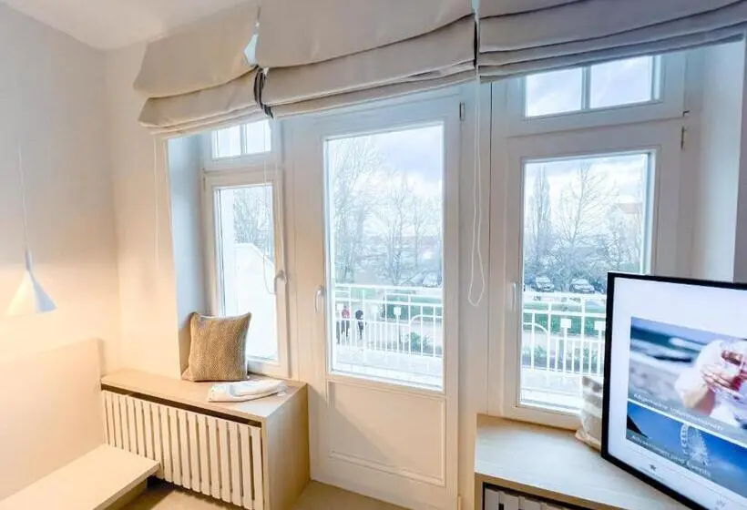 デラックスジュニアスイート, Villa Astoria Kühlungsborn