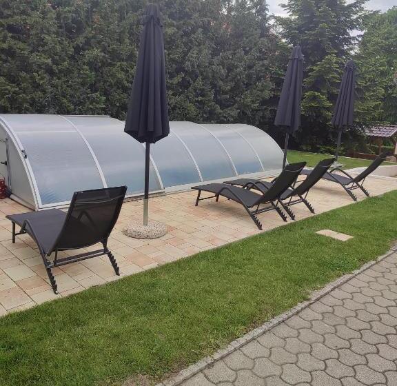 חדר סטנדרט, Jankó Apartman