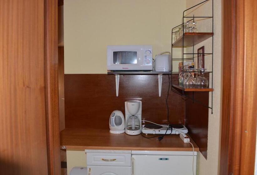 דירת 2 חדרים עם טרסה, Jankó Apartman