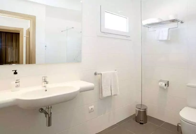 海の見える１ベッドルームアパートメント, Cabot Tres Torres Apartments