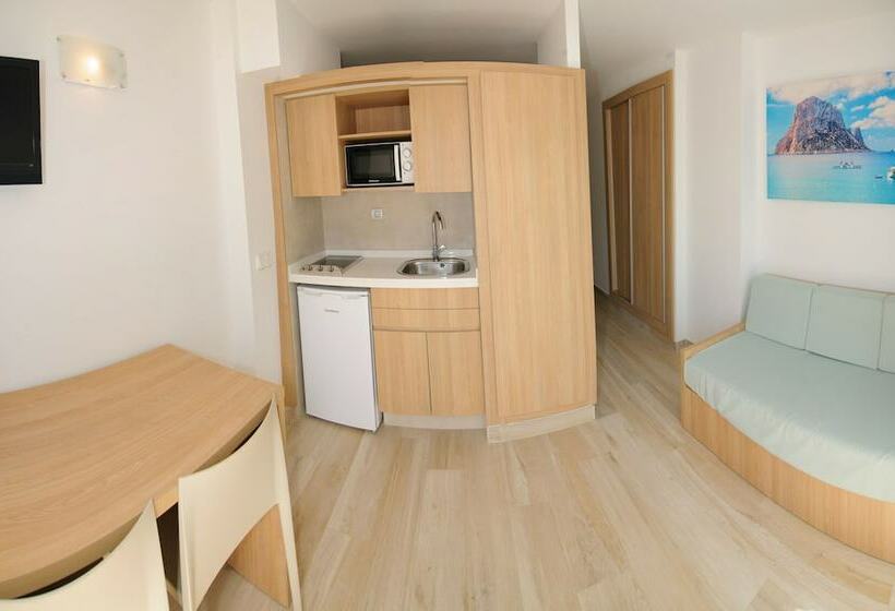 Студия Стандарт, Sunside Ibiza Studios   Only Adults  Formerly Known As Central Park