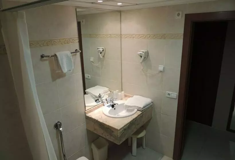 اتاق خانوادگی, Gran Hotel Peñiscola