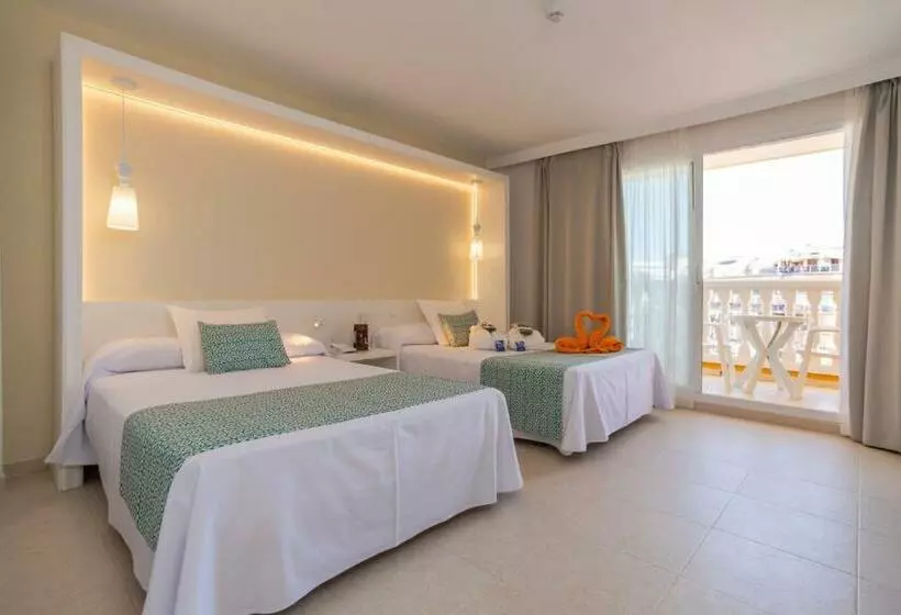 اتاق استاندارد سه نفره, Gran Hotel Peñiscola