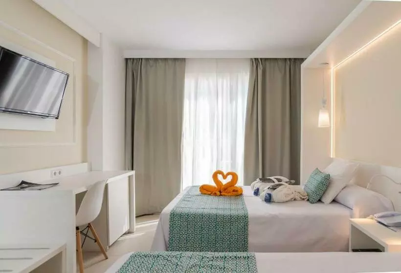 اتاق استاندارد سه نفره, Gran Hotel Peñiscola