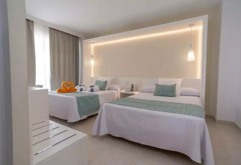 اتاق استاندارد سه نفره, Gran Hotel Peñiscola