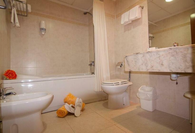 패밀리 룸 바다 전망, Gran Hotel Peñiscola