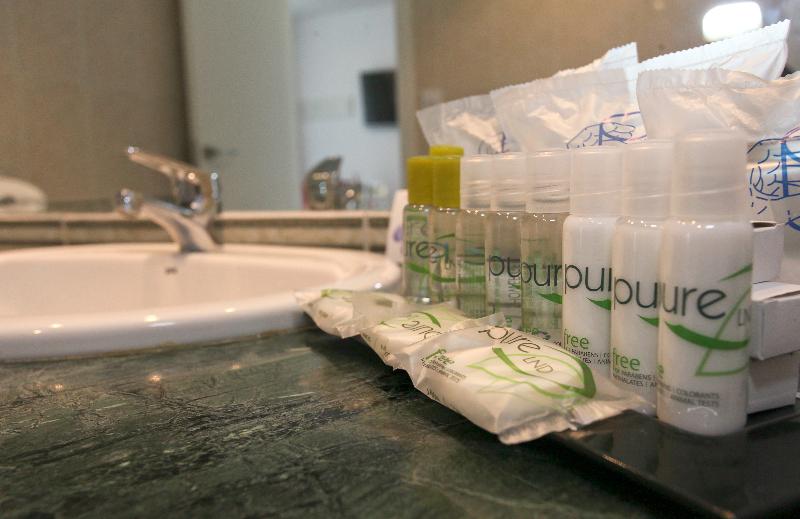 סוויטת ג'וניור, Alay - Adults Only Recommended