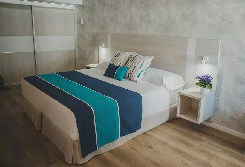 Economy-huone, Alay - Adults Only Recommended