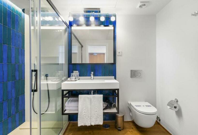 חדר דלוקס צדדי נוף לים, Alay - Adults Only Recommended