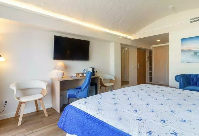 Deluxe-huone Sivuttainen Merinäkymä, Alay - Adults Only Recommended