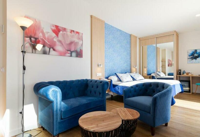 חדר דלוקס נוף לים, Alay - Adults Only Recommended