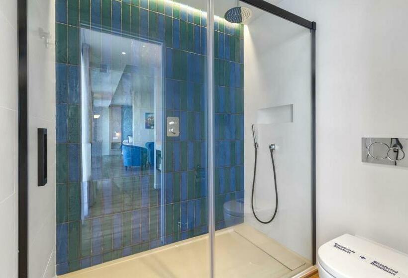 חדר סטנדרט עם מיטת קינג, Alay - Adults Only Recommended